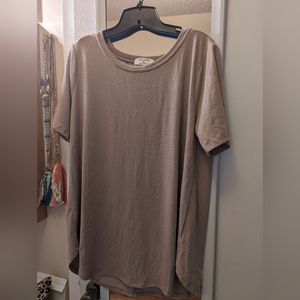 Brown short sleeved top